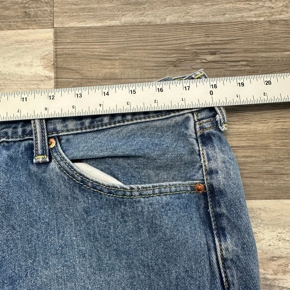 Levis‎ 505 Red Tab Mid Wash Blue Mens 36x32 Regular Fit Straight Leg Denim Jeans